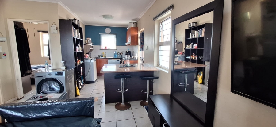 2 Bedroom Property for Sale in Pelican Park Western Cape
